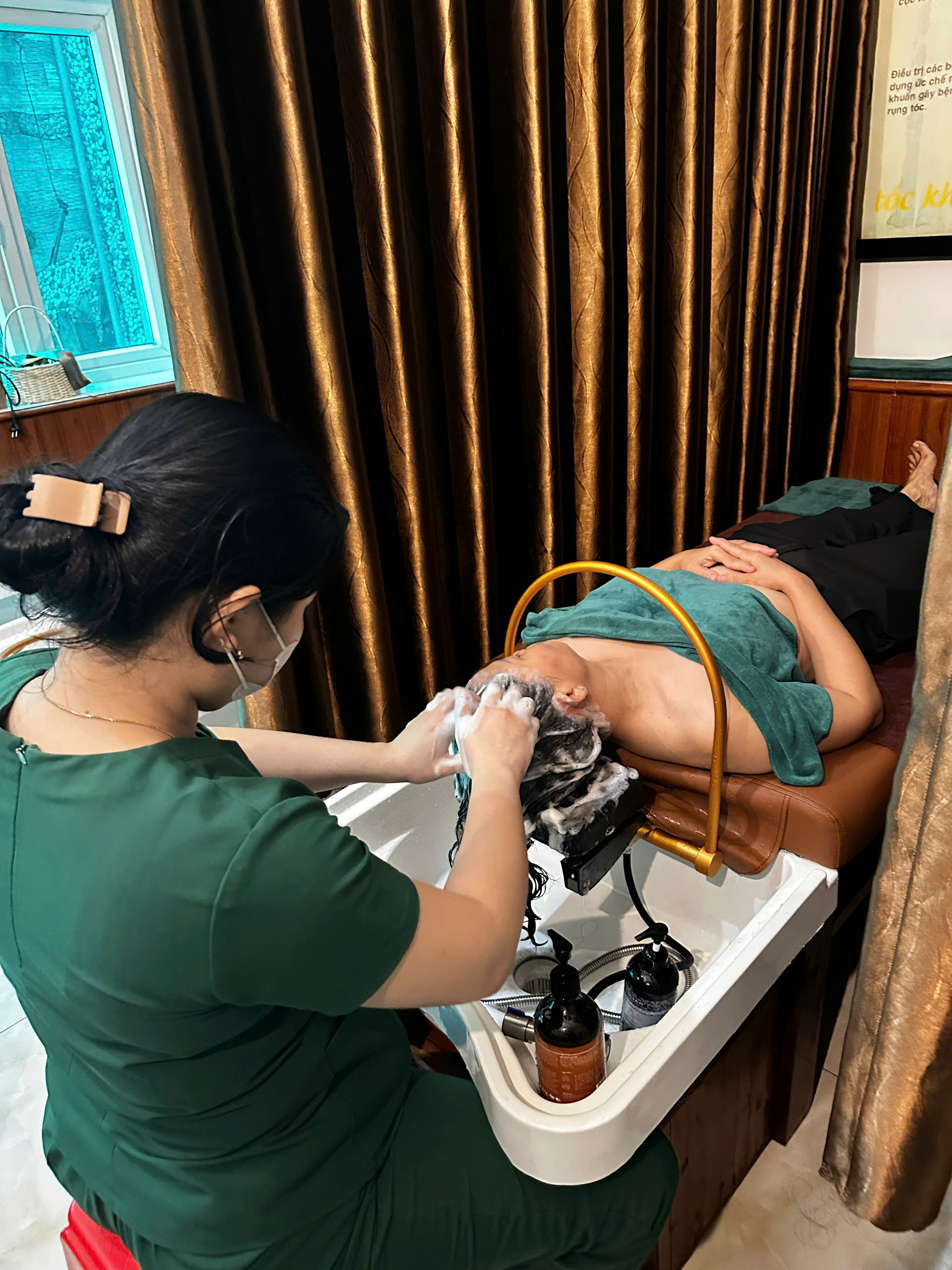 CGlow Spa - Hình ảnh chăm sóc sức khỏe phụ nữ